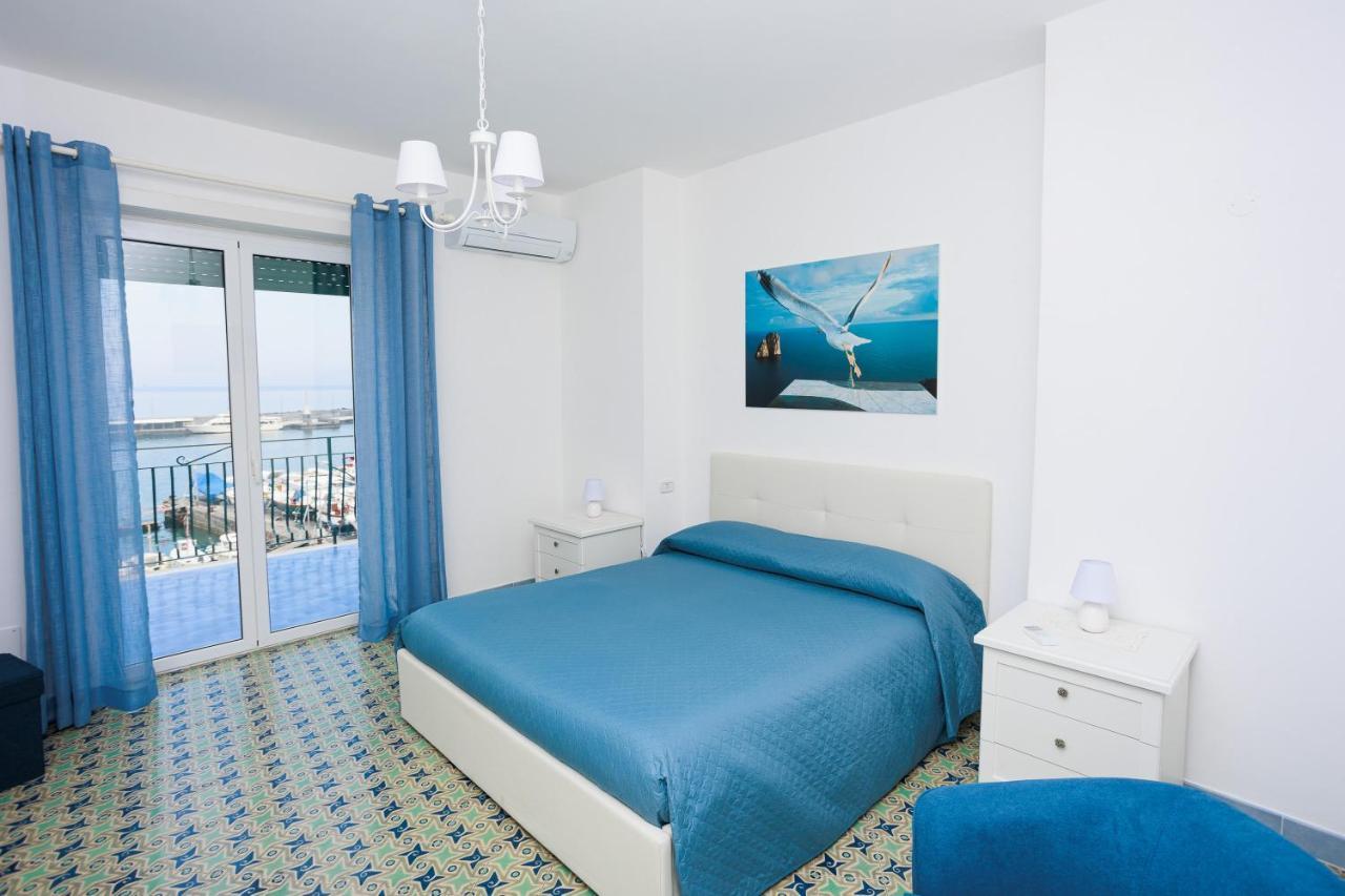 Capri Holiday Home With A Sea View Bagian luar foto